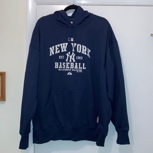 NWOT⚾️MLB Yankees Sweatshirt⚾️